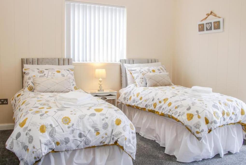 Fabulous Detached Lodge With Hot Tub Two Nights Minimum Stay Bridgnorth Zewnętrze zdjęcie